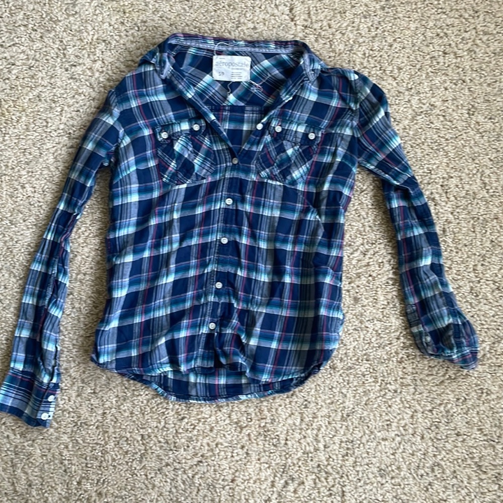 Blue Aeropostale plaid button up shirt